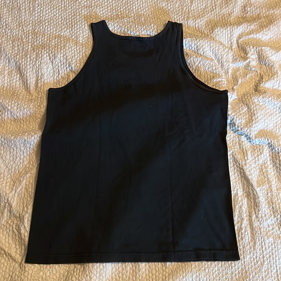 Black tank top - Picture 2 of 2
